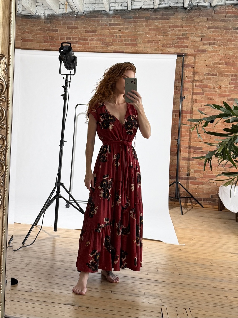 Free people all I got midi dress red floral short sleeve size 6